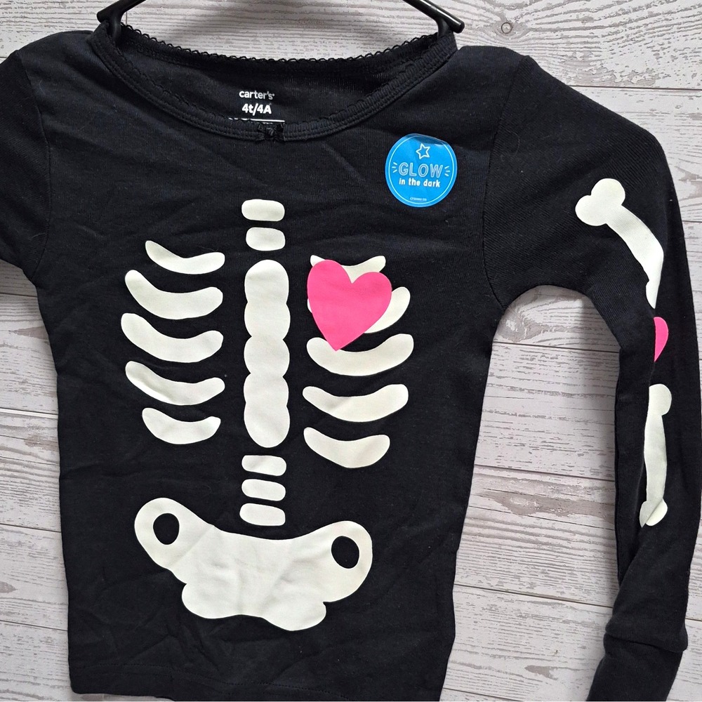 Carter's Girls 4T 1-Piece Pajama Set Glow in Dark Skeleton Heart Cotton